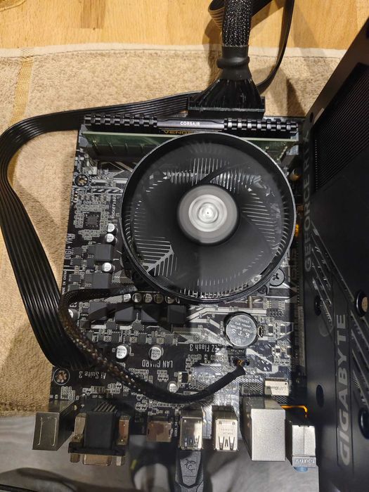 Kit Ryzen 3600 + Asus Prime A320m-K + Cooler Stock