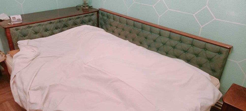 Mobilier Clasic de Calitate din Lemn