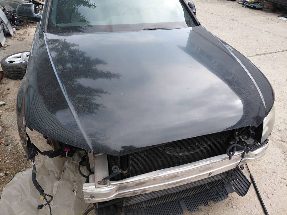 Преден капак за Audi B8 2010god