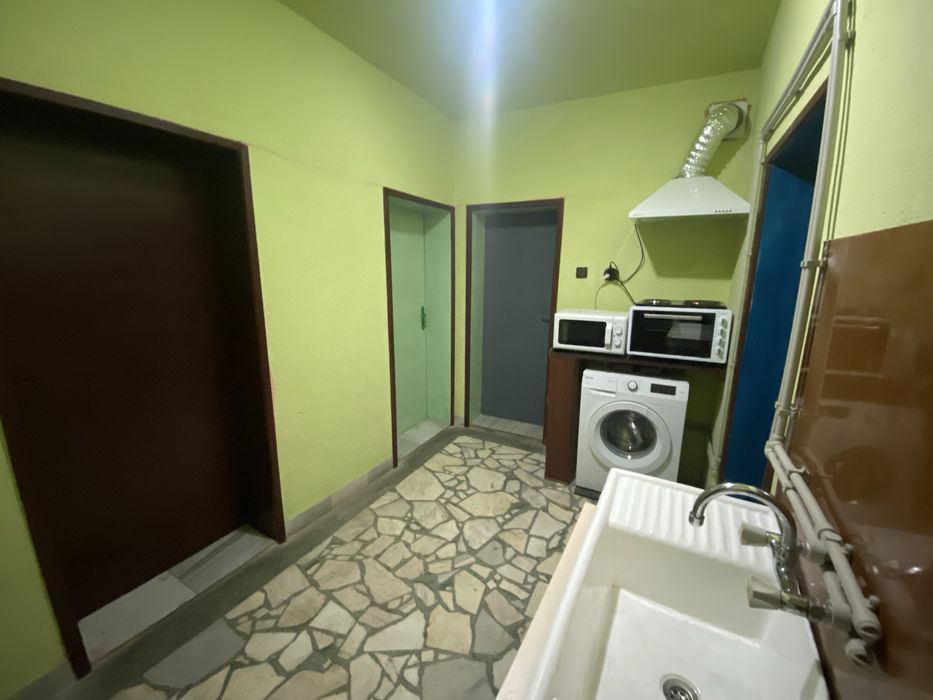 Дава се под наем Едностаен апартамент в Стара Загора, Три чучура - юг - 40 кв.м за 219.3 € - Снимка #8