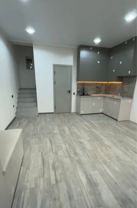 Продаются евро дом, таунхаус с ремонтом, Яшнабадский район, Узбум