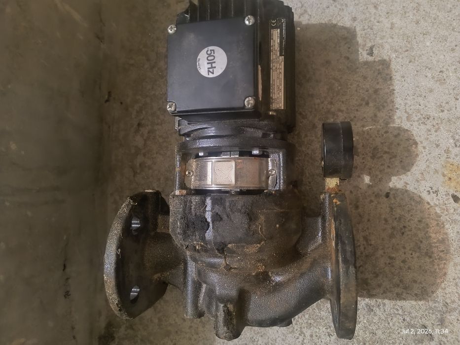 Трифазна водна помпа Grundfos  MOT3 M3 – 220/380V, за поливане