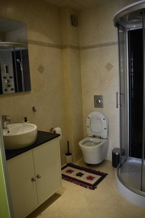 Дава се под наем Мезонет в Свиленград - 200 кв.м за 1020 € - Снимка #13