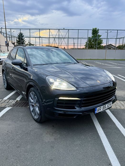 PORSCHE Cayenne 2019 — imagine 3