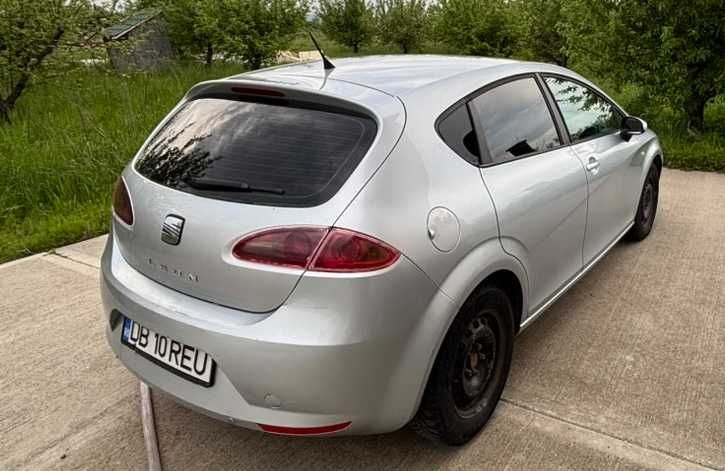 Vând SEAT Leon, an 2006, motor 1.9 TDI diesel, 105 CP.