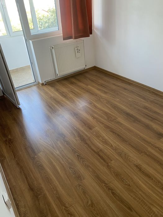 Vand apartament 2 camere Targu -Jiu