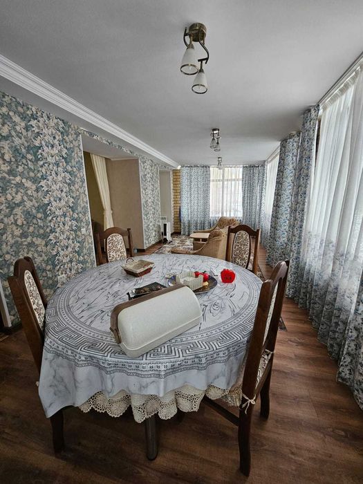 Продам 3 ком квартиру