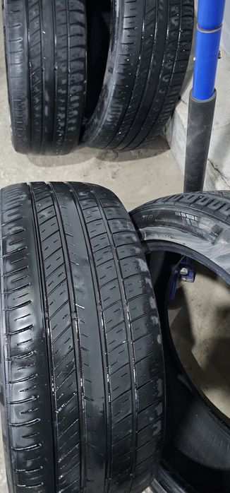 Резина летняя 235/45/18