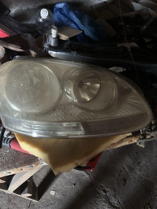 Фара передняя гольф 5