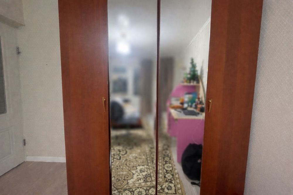 Продам шкафы 2 штуки