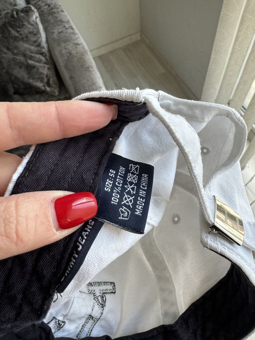 Tommy jeans Tommy Hilfiger шапка с козирка