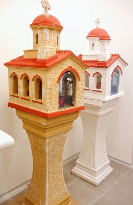 Малки, градински параклиси