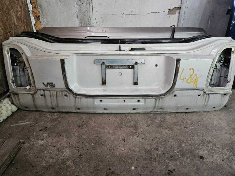 Крышка багажника  Lexus lx470