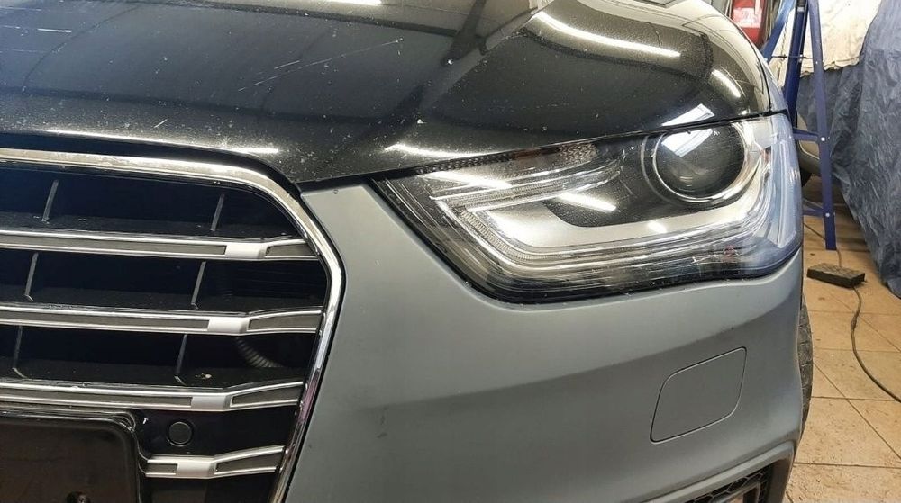 Bara fata Audi A4 B8 S-line facelift 2012-2015 cu spalatoare NOUA