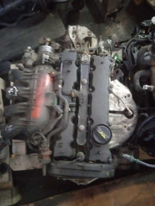 Двигатель Peugeot 207 1.4L KFU 2007