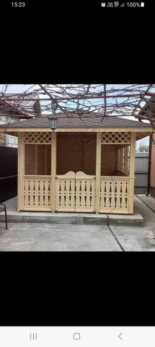 Vând foișor din lemn