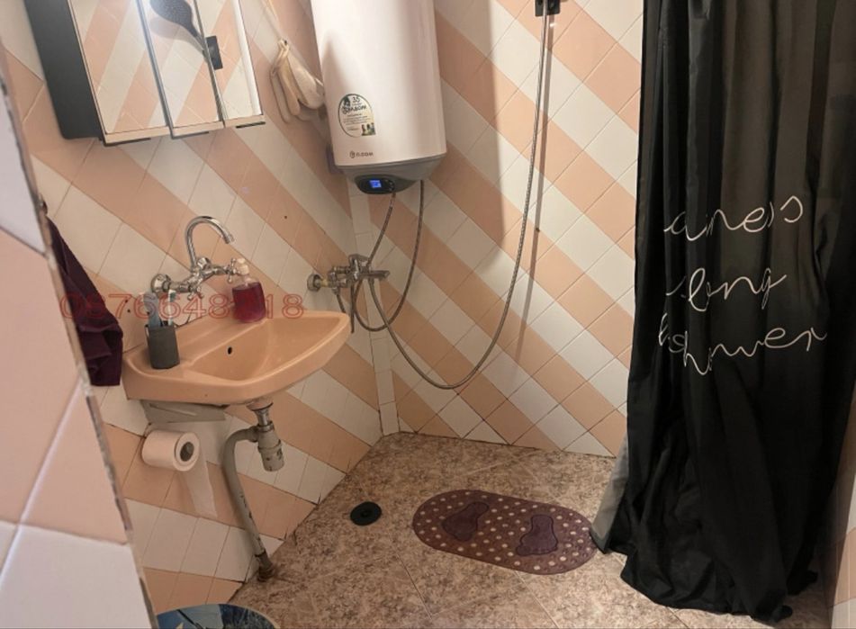 Продавам 3-СТАЕН апартамент  гр.София жк.Обеля 1