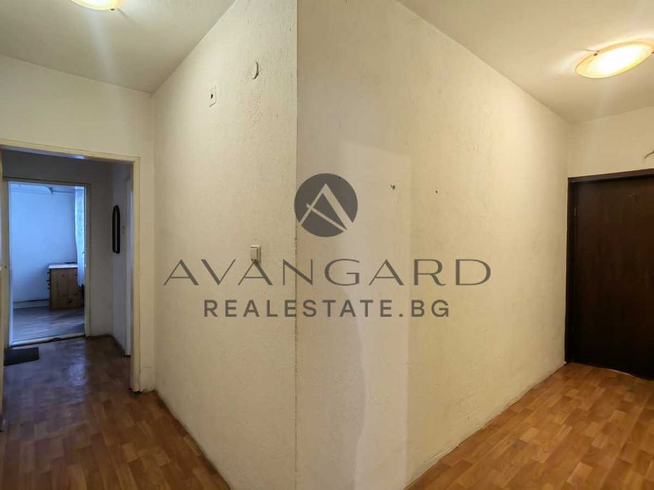 Продава се Тристаен апартамент в Пловдив, Център - 109 кв.м за 2152 €/кв.м - Снимка #6