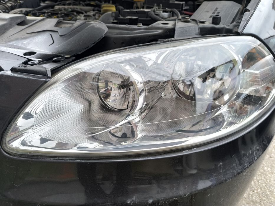 Полиране на фарове