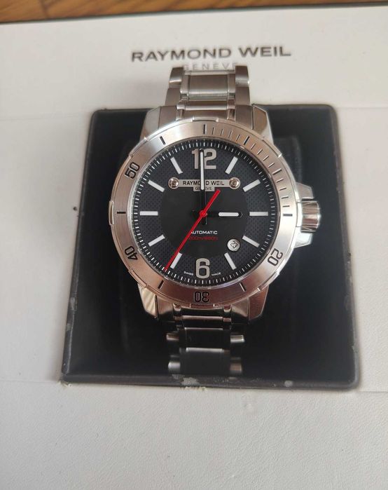 Отдавна изчерпан колекционерски Raymond Weil Nabucco