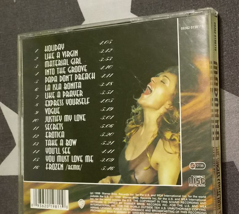 Аудио дискове с популярна западна музика