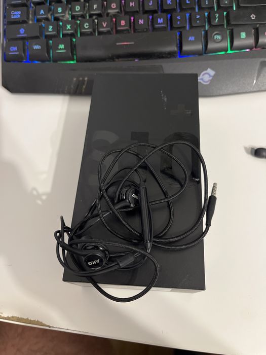 Casti original samsung s10 plus