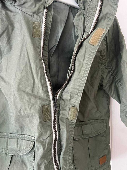 Легкая демисезонная куртка