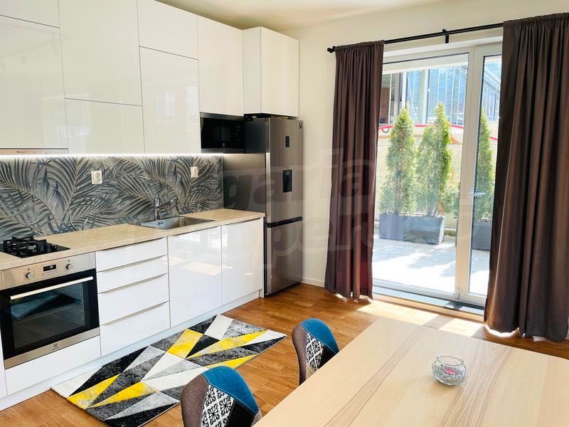 Дава се под наем Двустаен апартамент в Правец - 70 кв.м за 777.75 € - Снимка #22