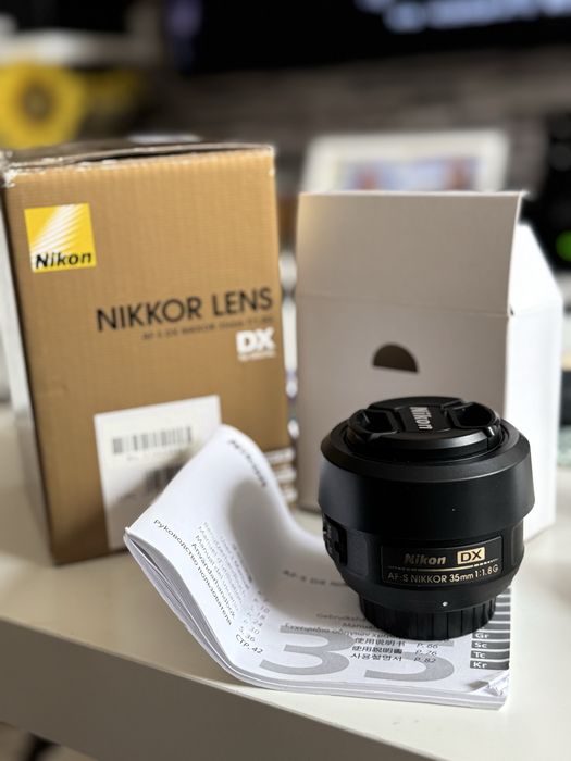 Продавам светъл обектив AF-S DX Nikkior (Nikon) 35 mm f/1,8G