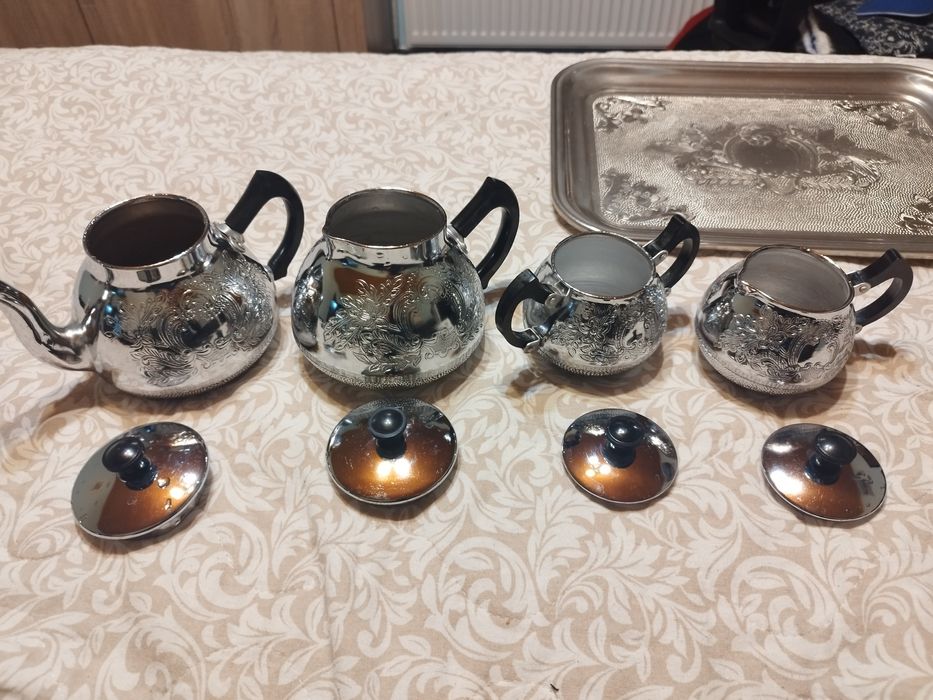 Сервиз от 4бр канчета