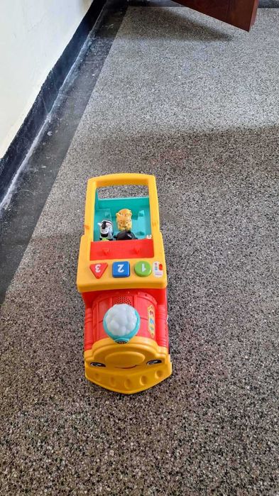 Литъл пийпъл Музикално Влакче експрес