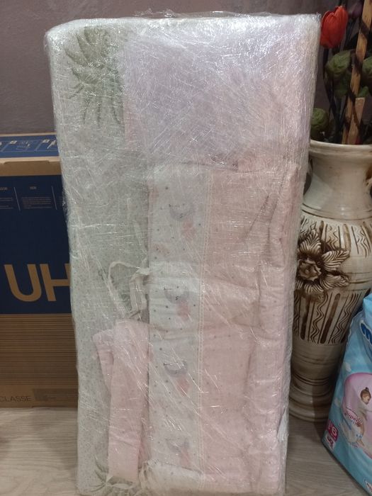 Продавам детска кошара