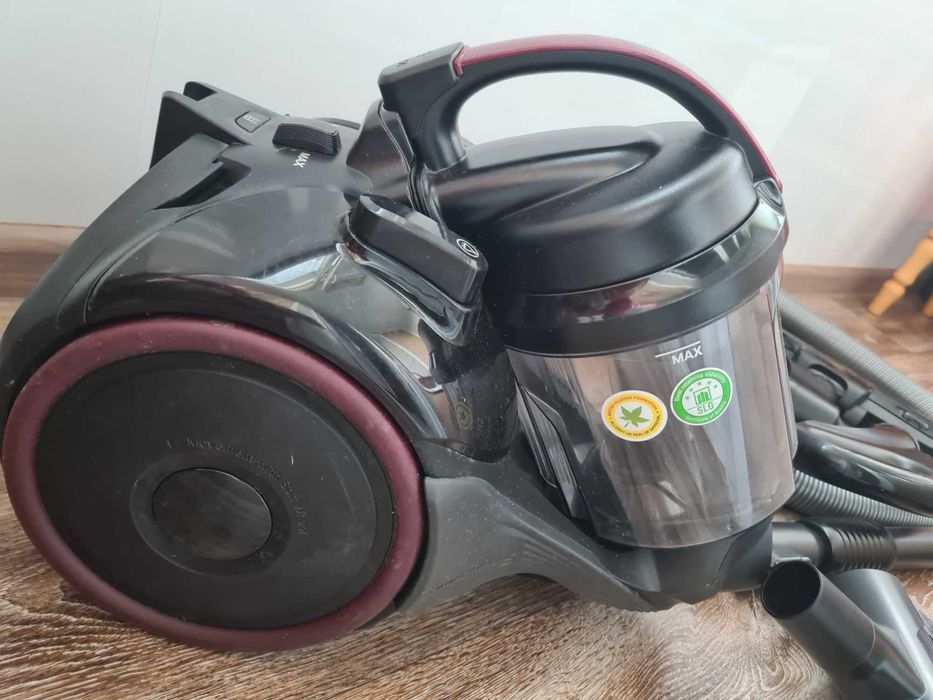 Продам пылесос бу