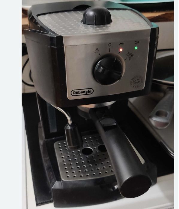 Кофеварка  Delonghi