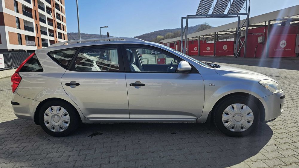 Vand Kia Ceed SW, an 2008, 1.4 109 cp