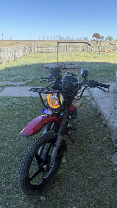 Продам мотоцикл 150кубов