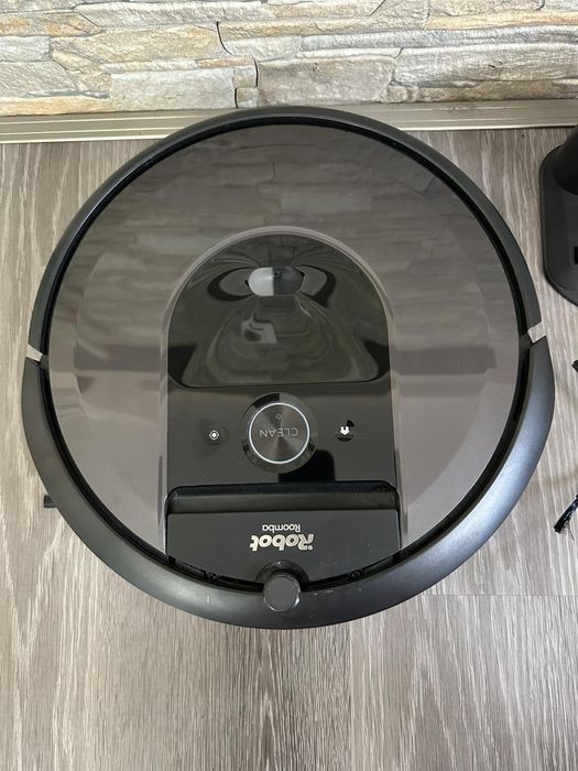 Irobot roomba i7 ,като Нов