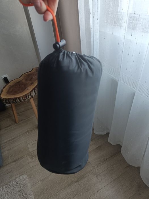 Saltea autogonflabila, single, Yate