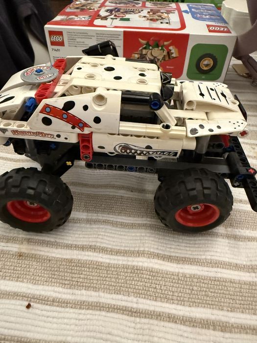 лего джип Monster jam