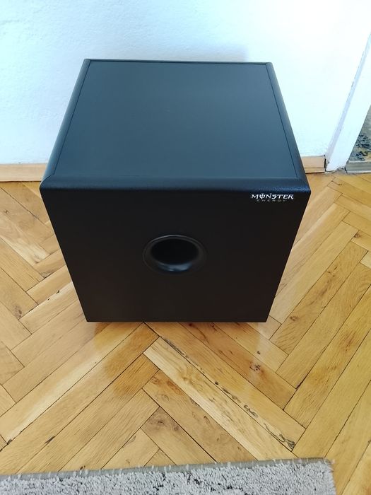 Харман кардон субуфер