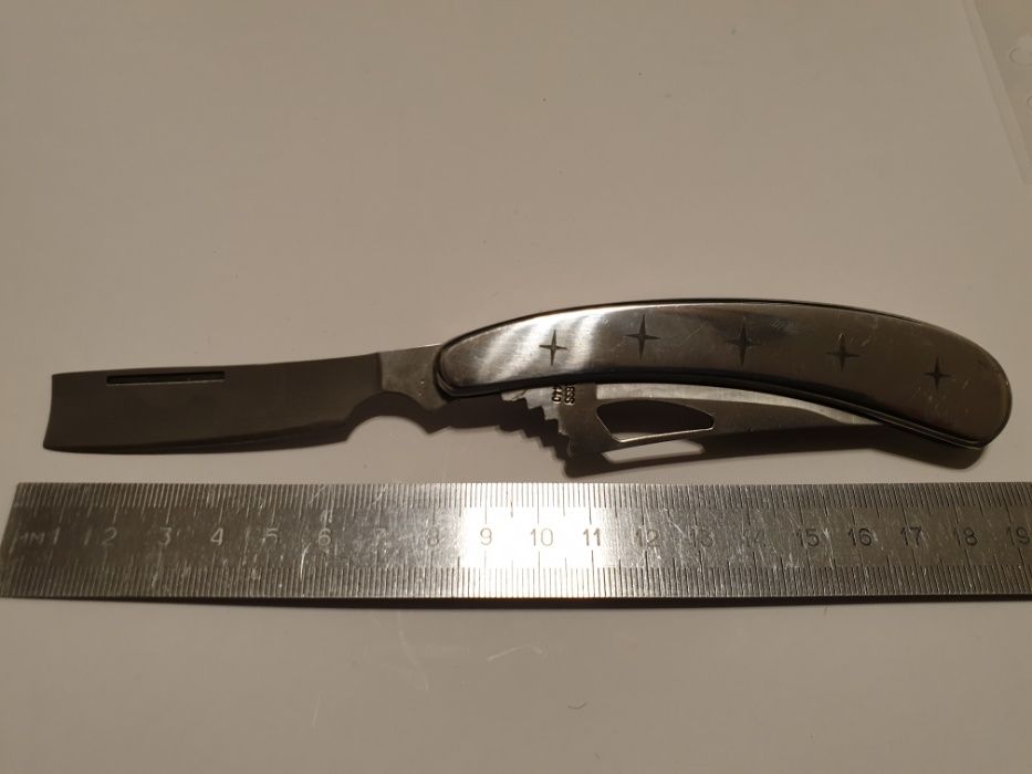 Нож сгъваем комбиниран