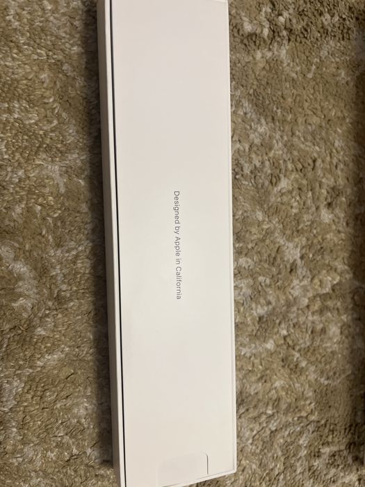 Apple Pencil 2 есть оригинальная коробка