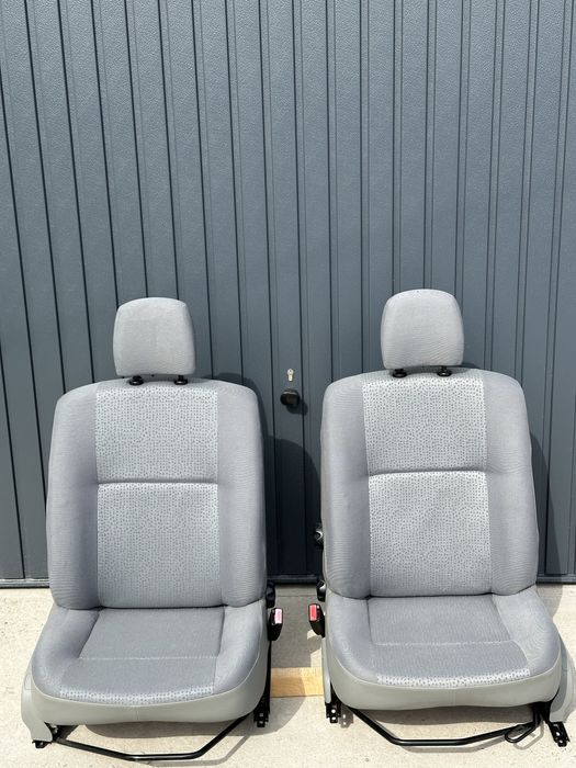 Scaune logan Impecabile