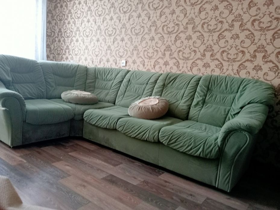 Продаю мягкую  мебель