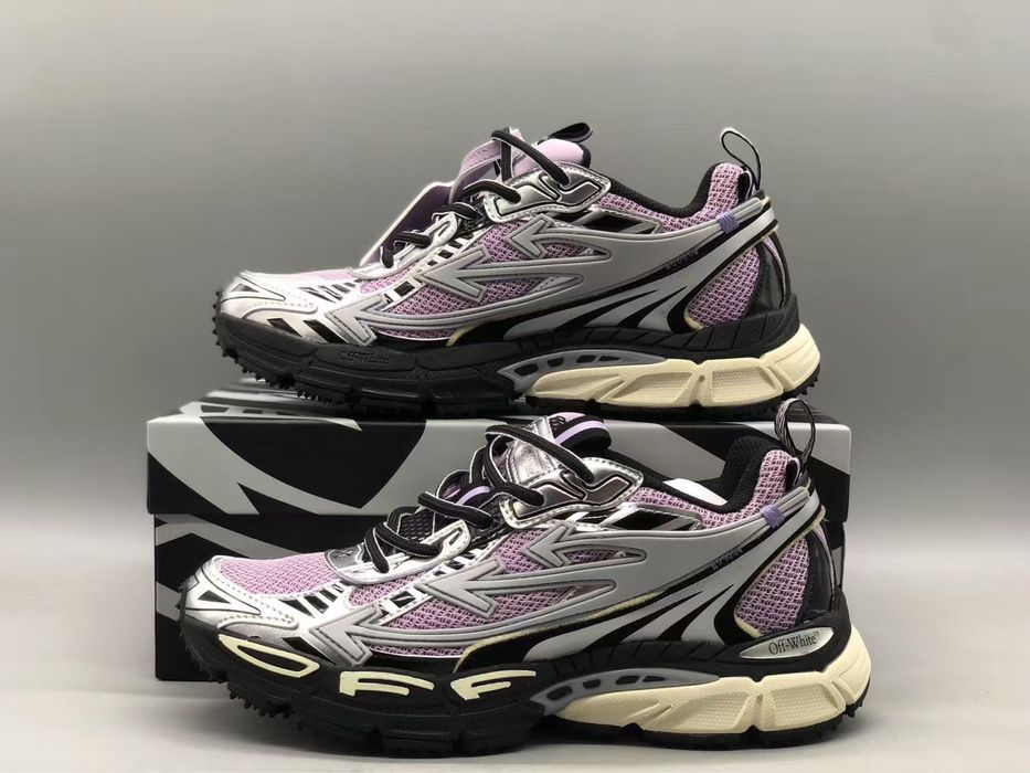 OFF WHITE  Be Right Back