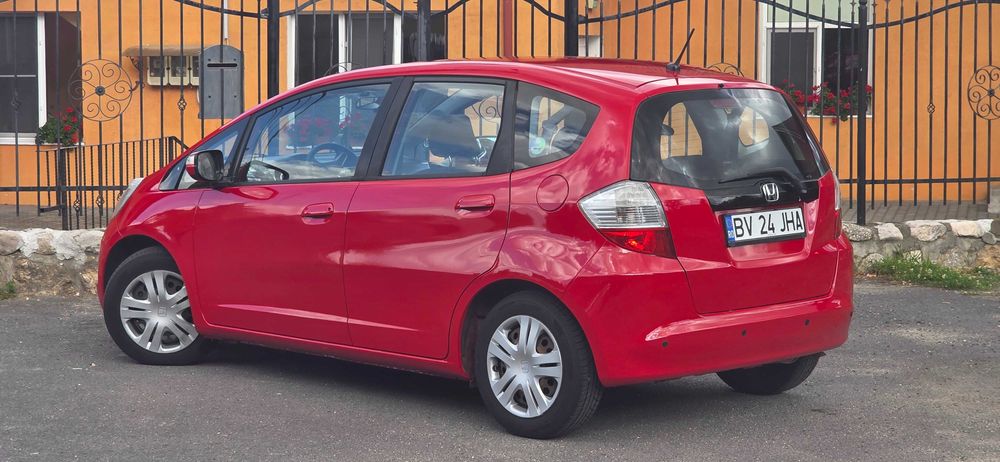 Honda Jazz cutie AUTOMATA 1.4 benzina/gaz euro 5 AN 2011