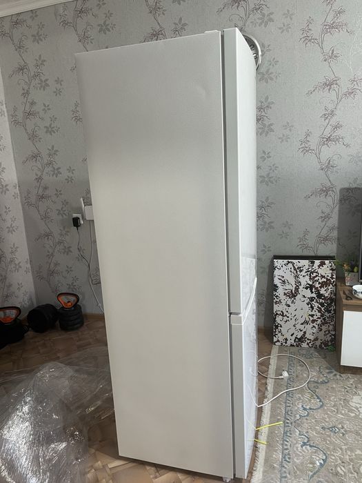 Холодильник (рабочий)