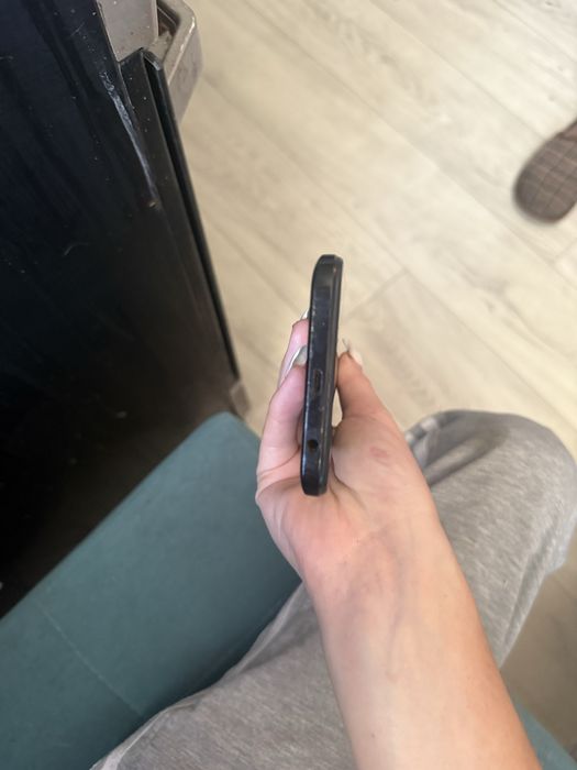 Продается телефон Redmi A1+