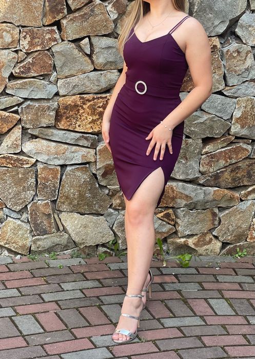 Compleu făcut la comanda