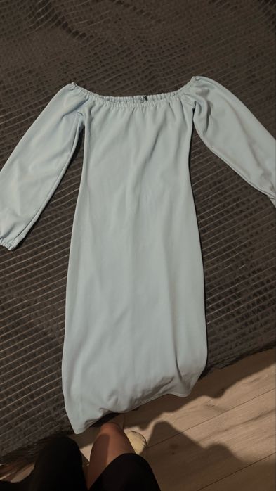 Отдам женсую одежда недорого